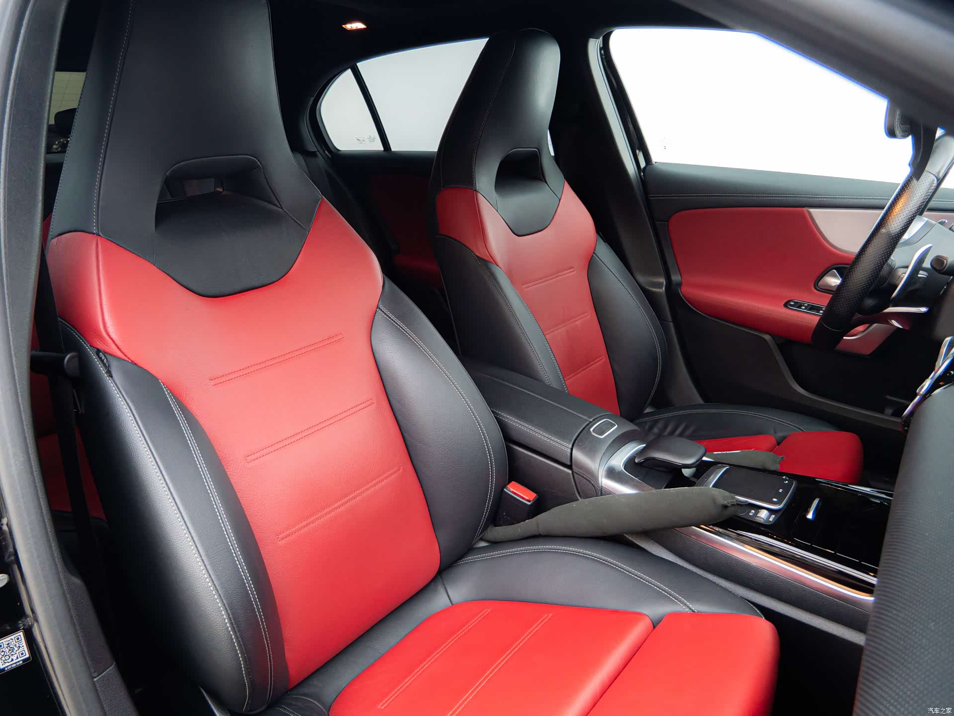 Mercedes-Benz A-Class, 2021 15
