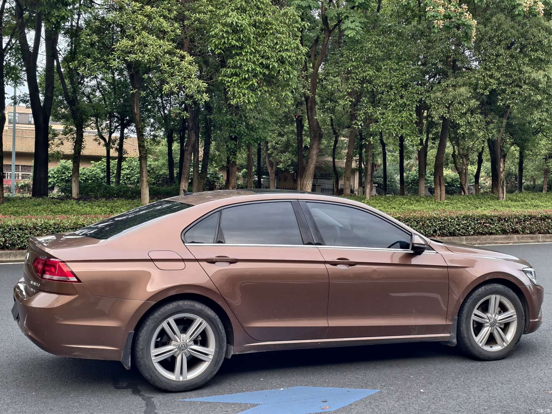 Volkswagen Lamando, 2016 7