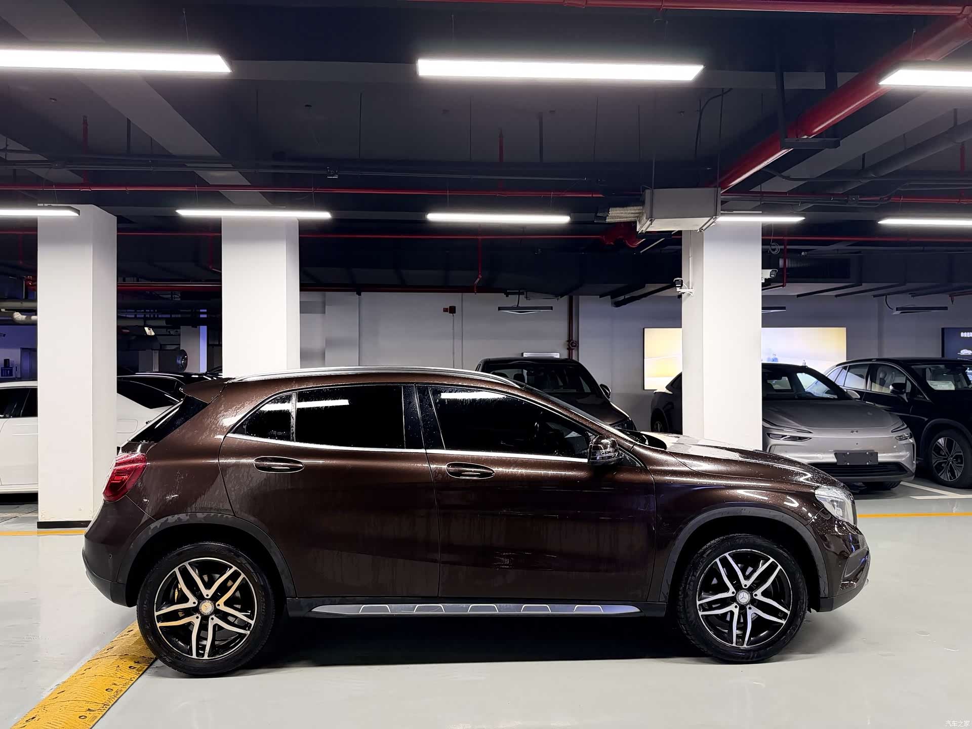 Mercedes-Benz GLA, 2015 4