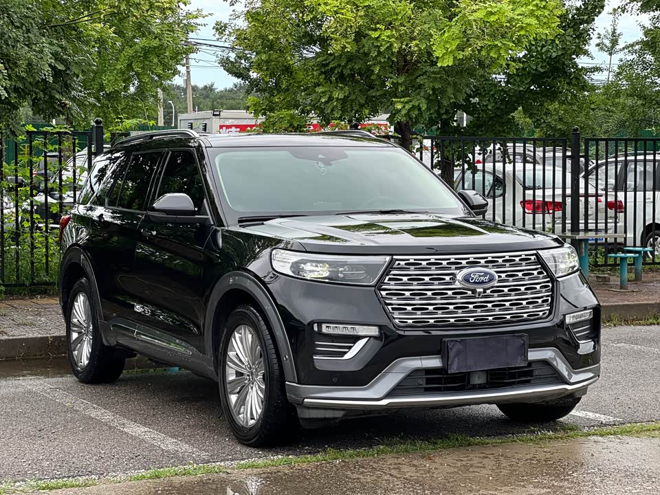 Ford Explorer Ford Explorer