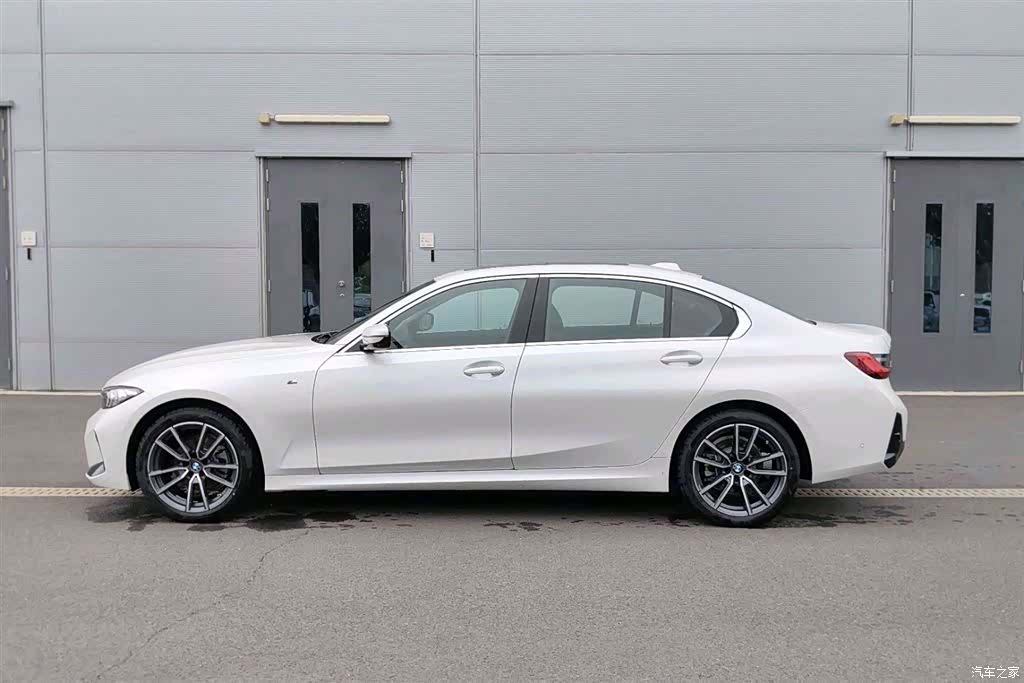 BMW 3 Series, 2026 2