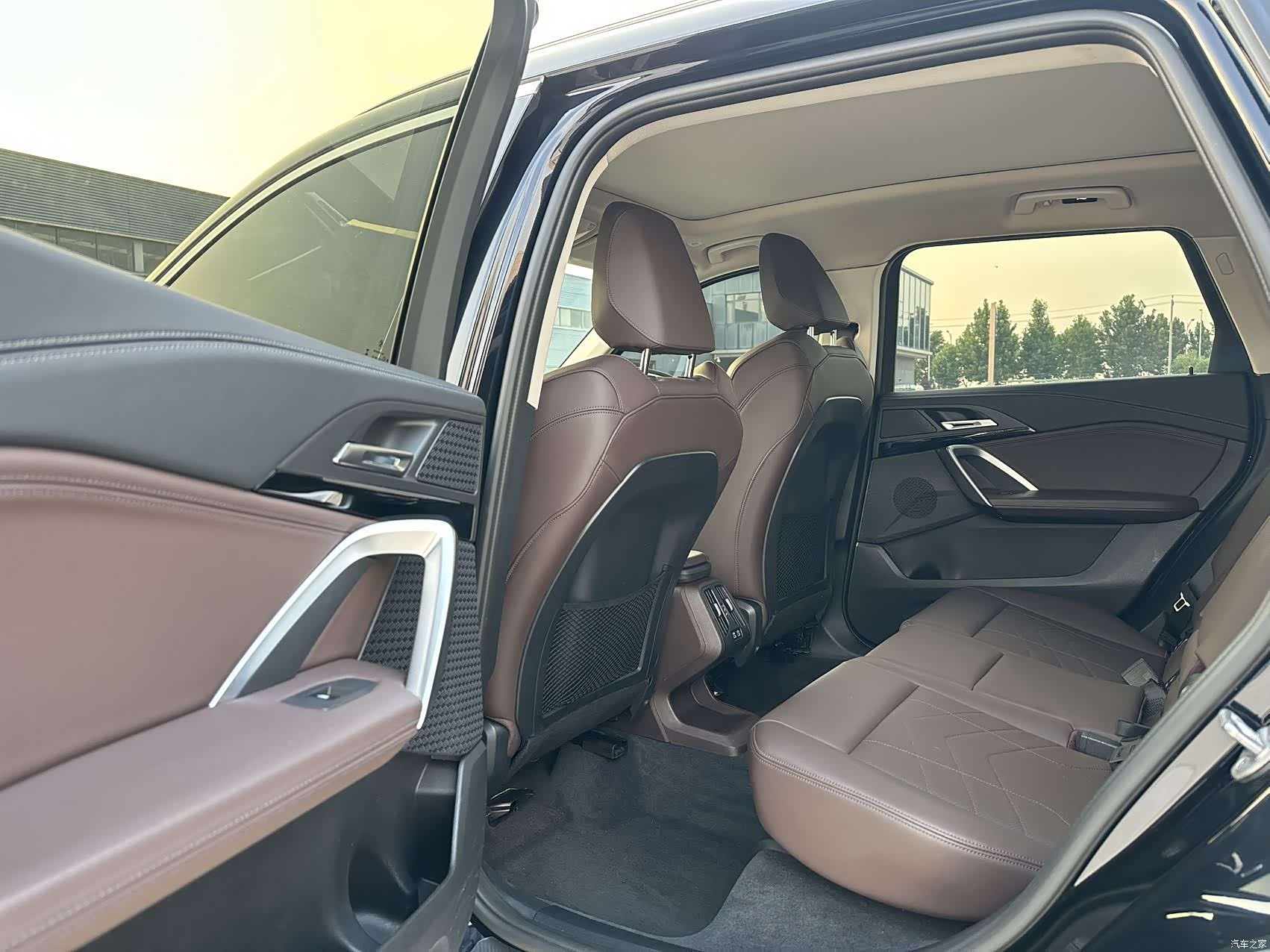 BMW X1, 2023 9