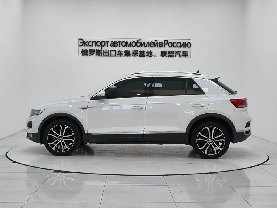 Volkswagen T-ROC exploring Songs