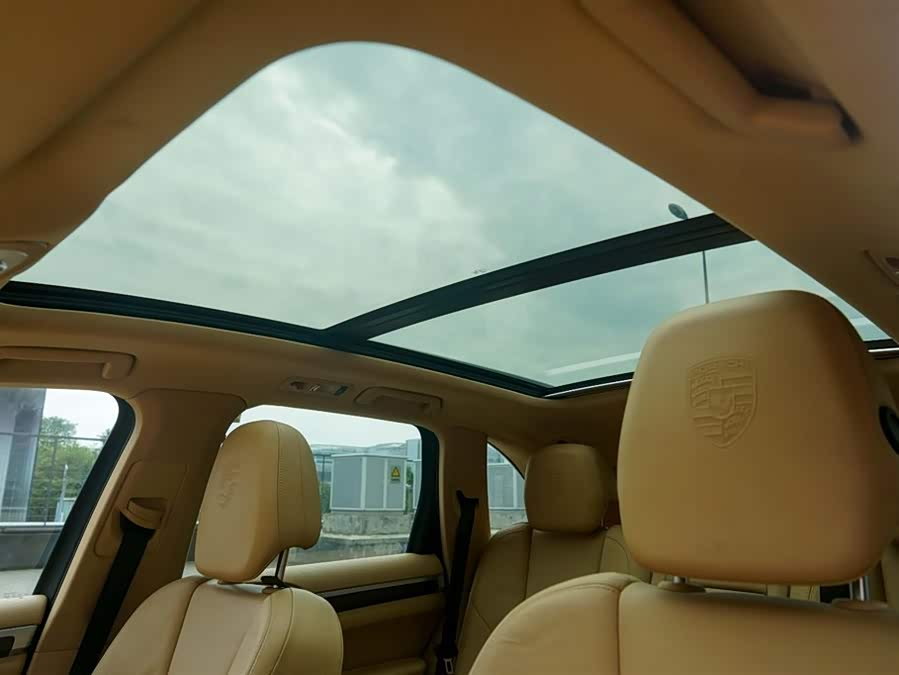 Porsche Cayenne 2013, фото 14