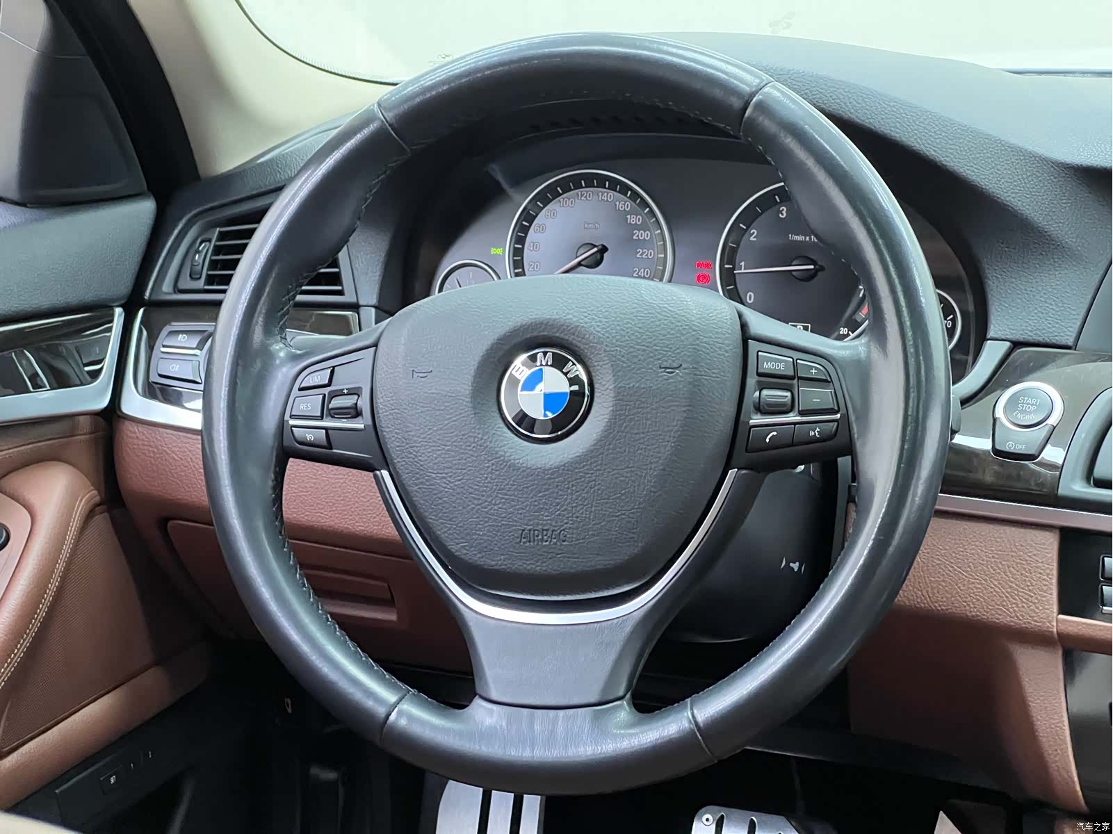 BMW 5 Series, 2016 27