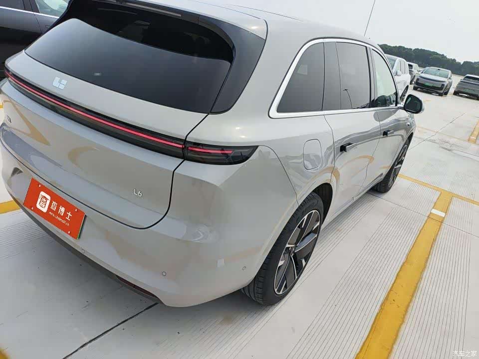 Li Auto L6, 2025 3