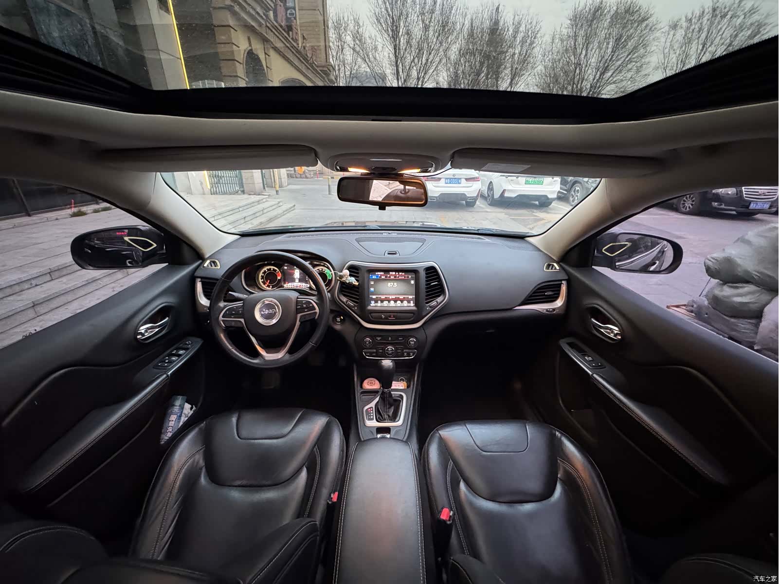 Jeep Cherokee, 2016 7