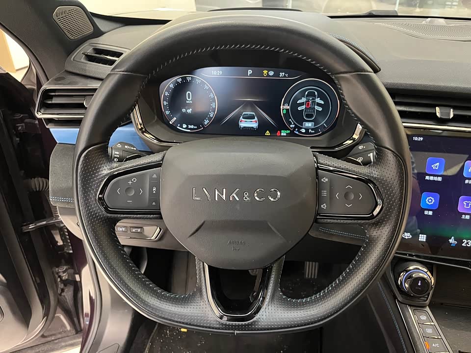 Lynk & Co 05 EM-P Lynk & Co 05 EM-P