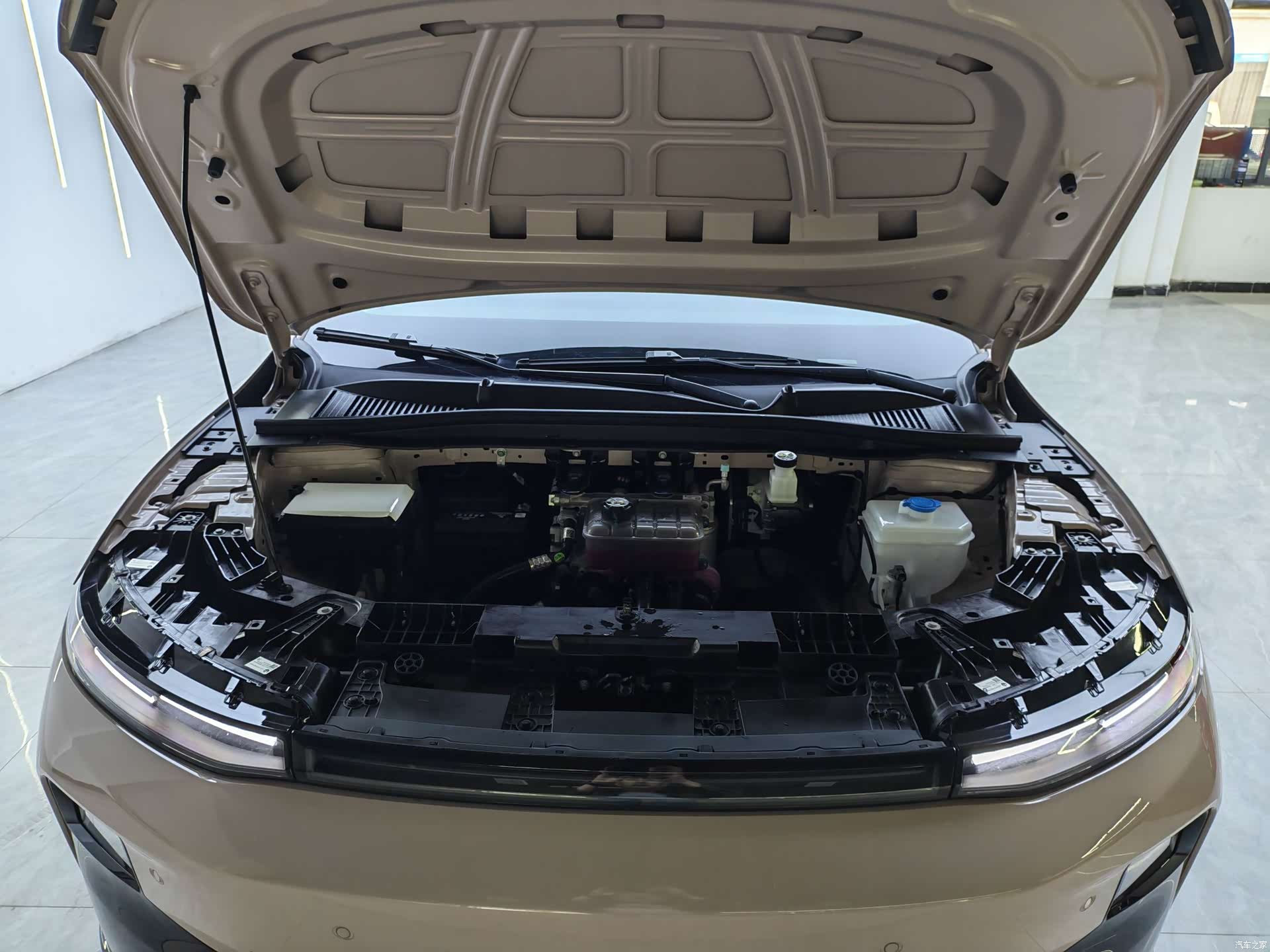Leapmotor B01, 2025 10