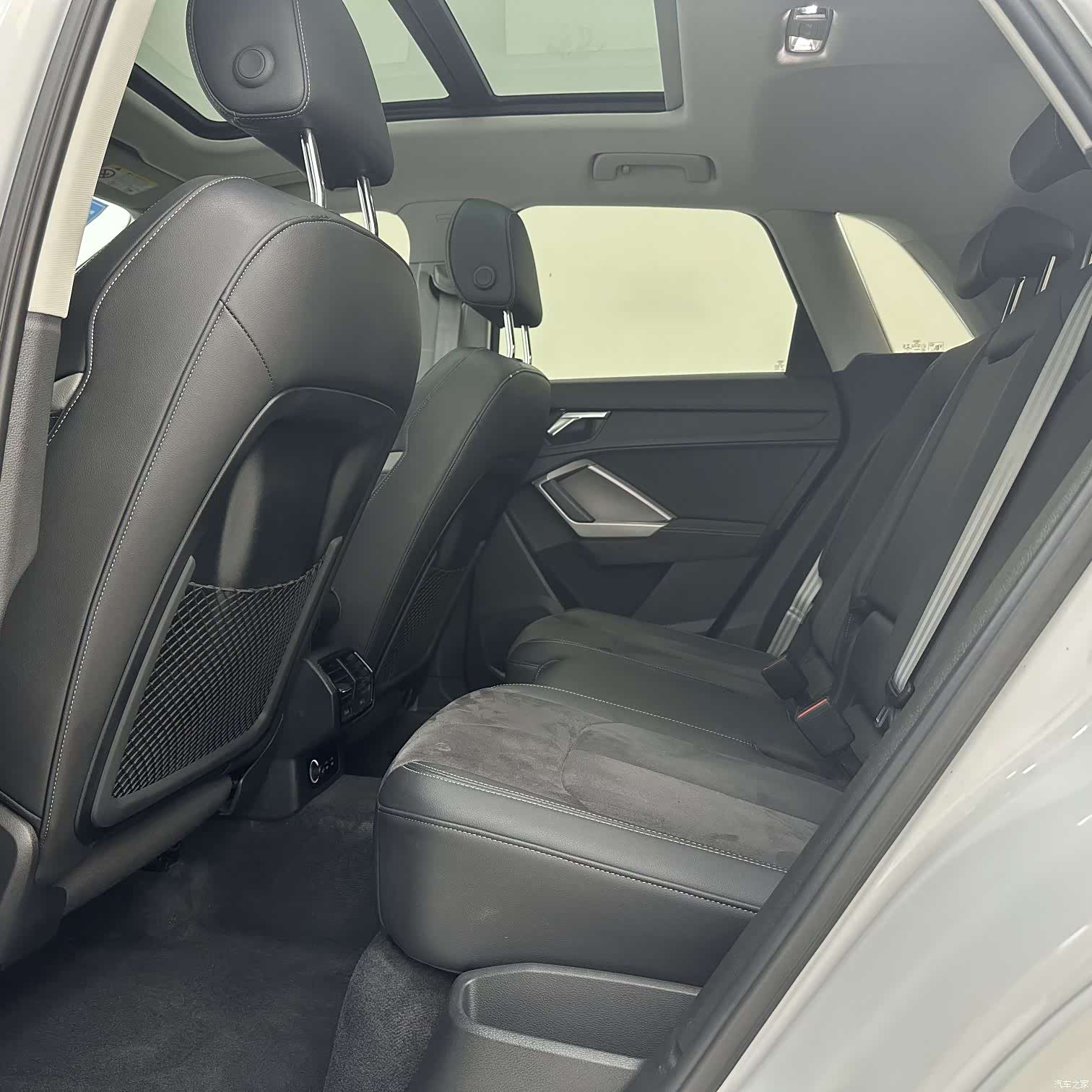 Audi Q3, 2023 8