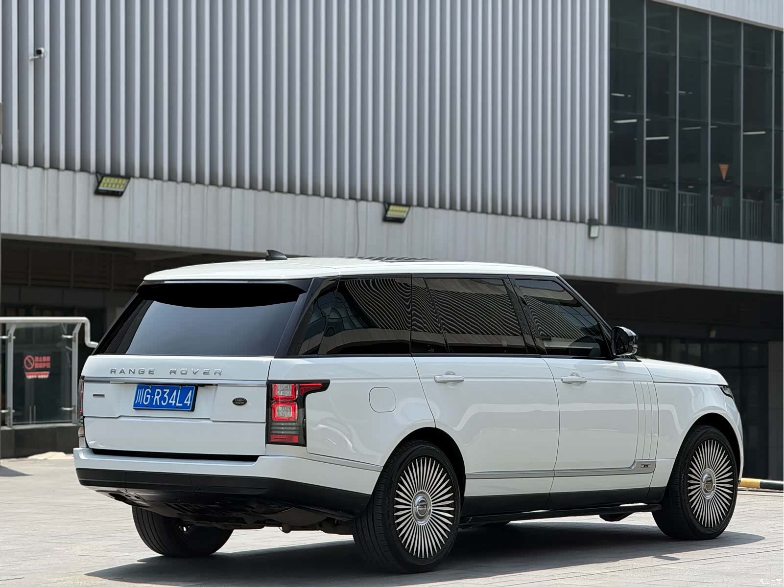 Land Rover Range Rover, 2019 6