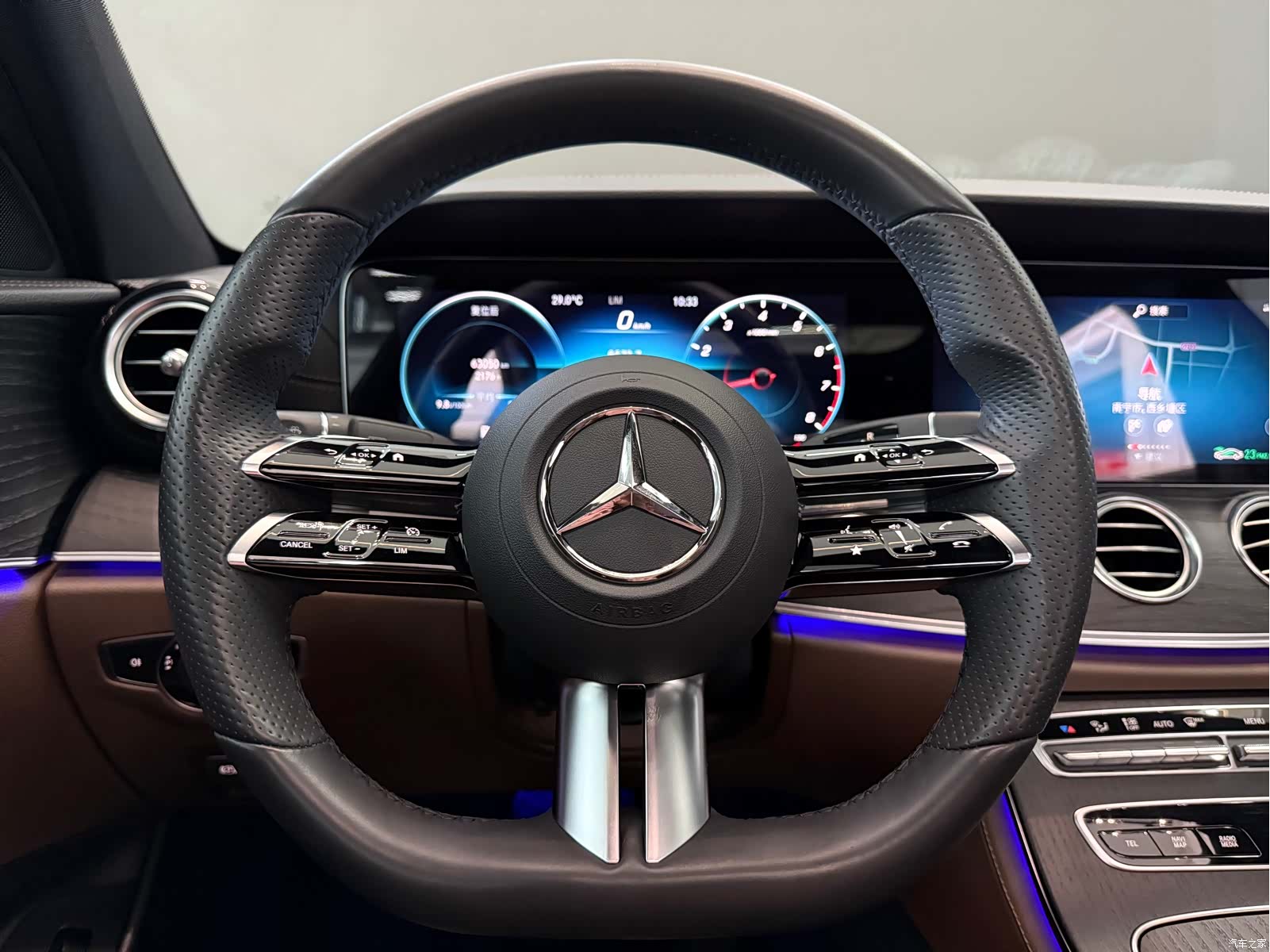 Mercedes-Benz E-Class, 2021 16