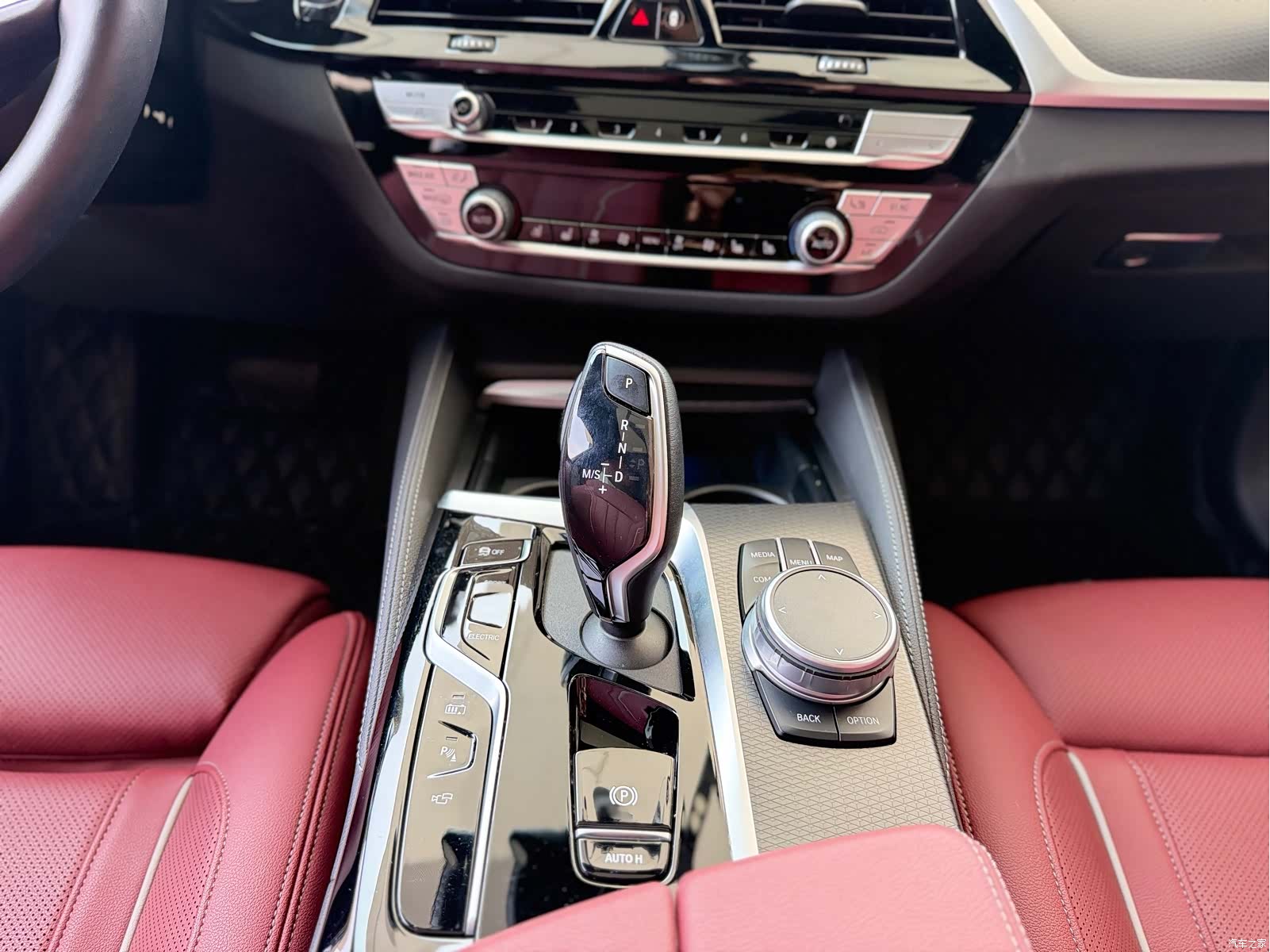 BMW 5 Series, 2021 12