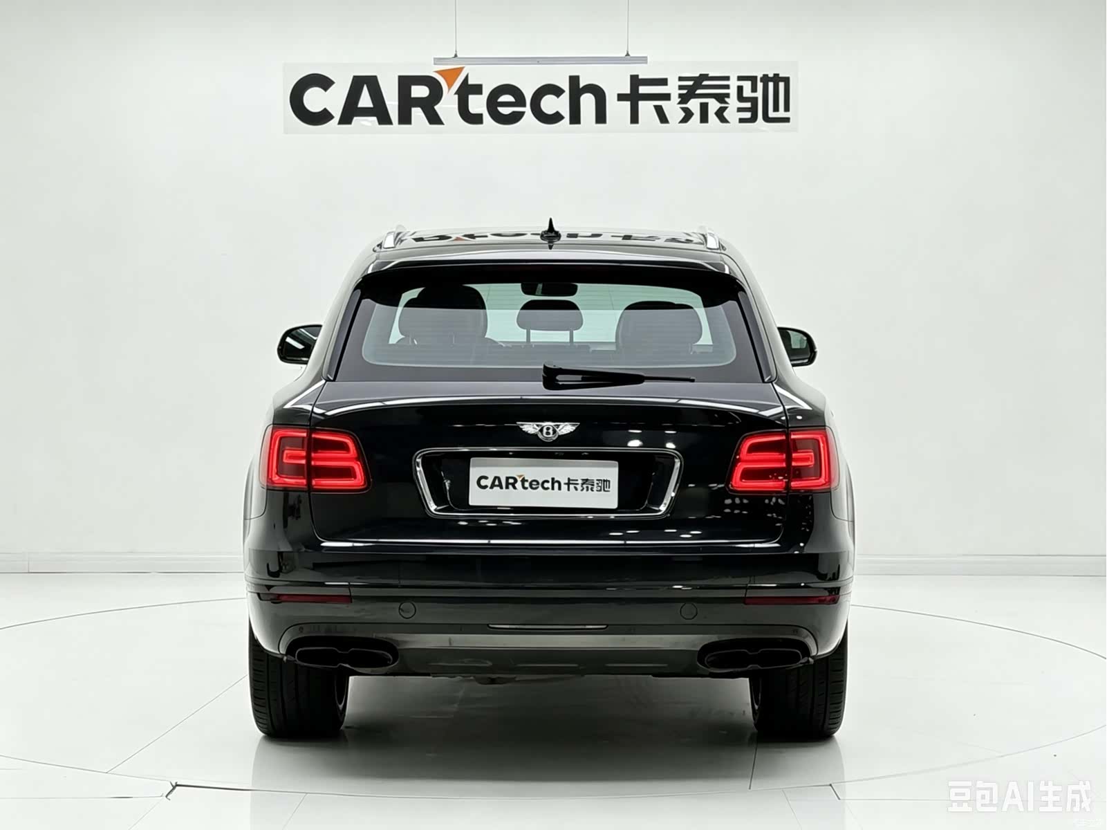 Bentley Bentayga, 2018 8