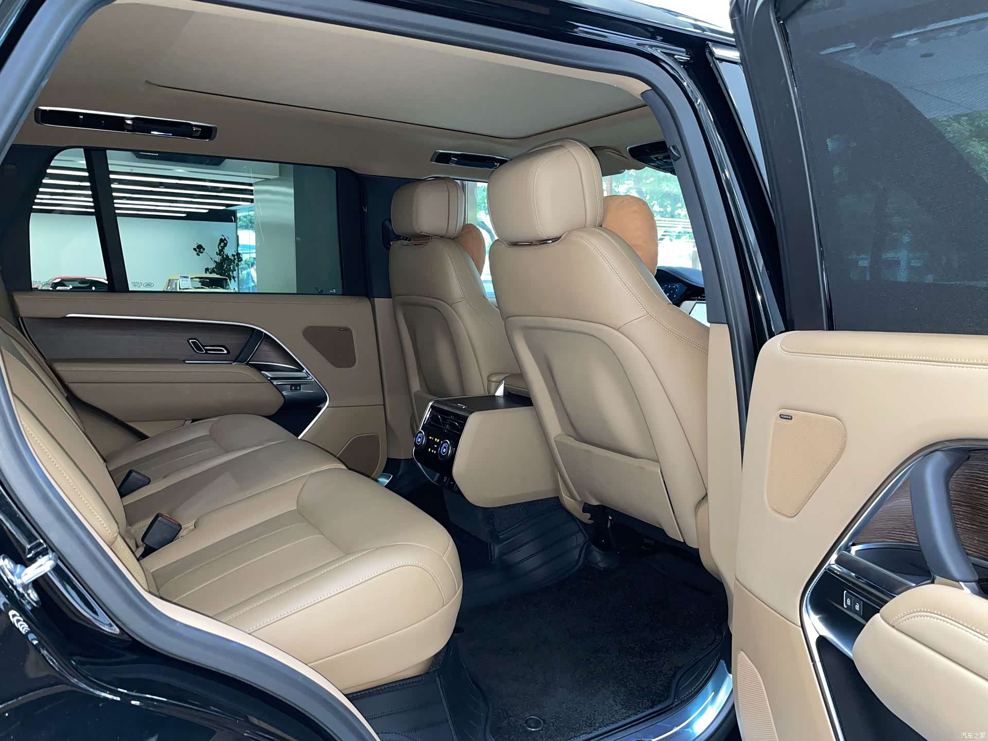 Land Rover Range Rover, 2025 15