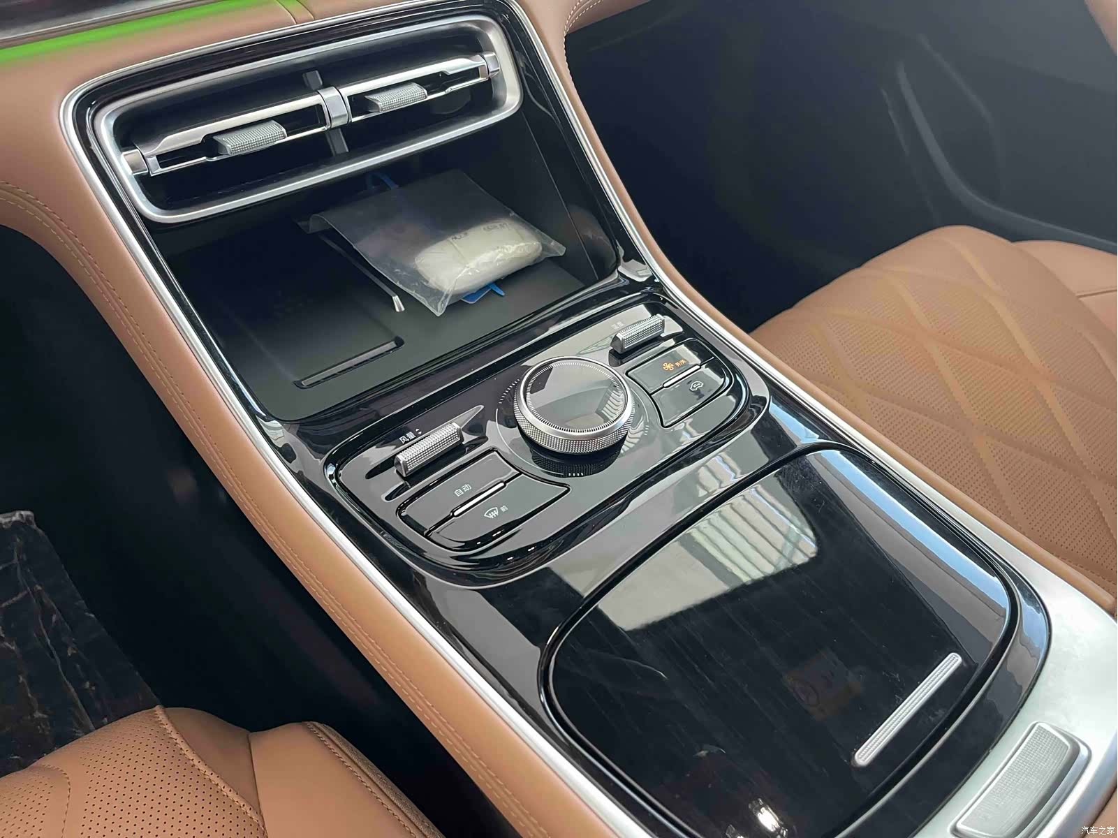 Geely A7, 2025 12