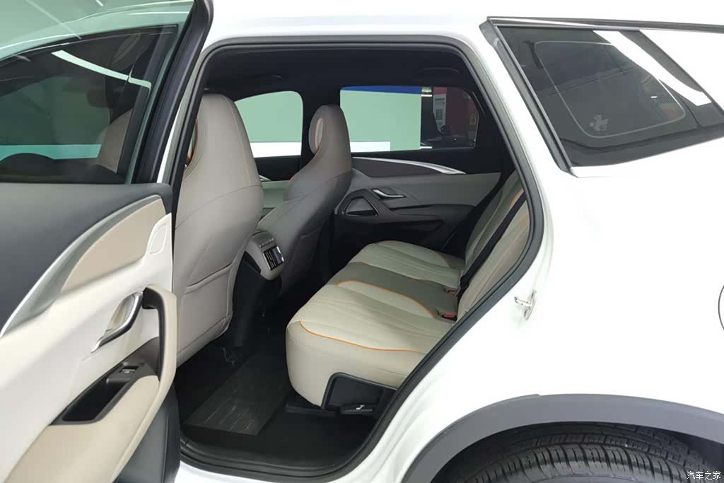 BYD Song, 2024 11