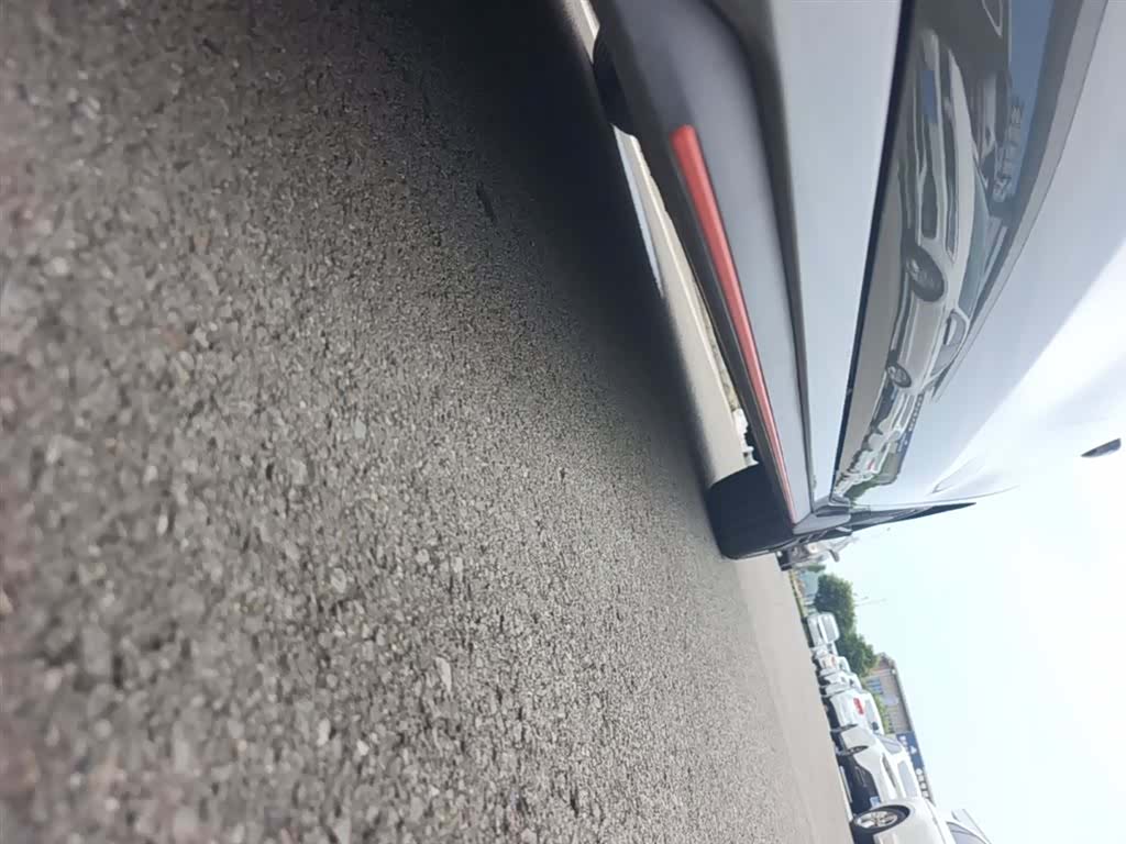 Geely Binray, 2022 22
