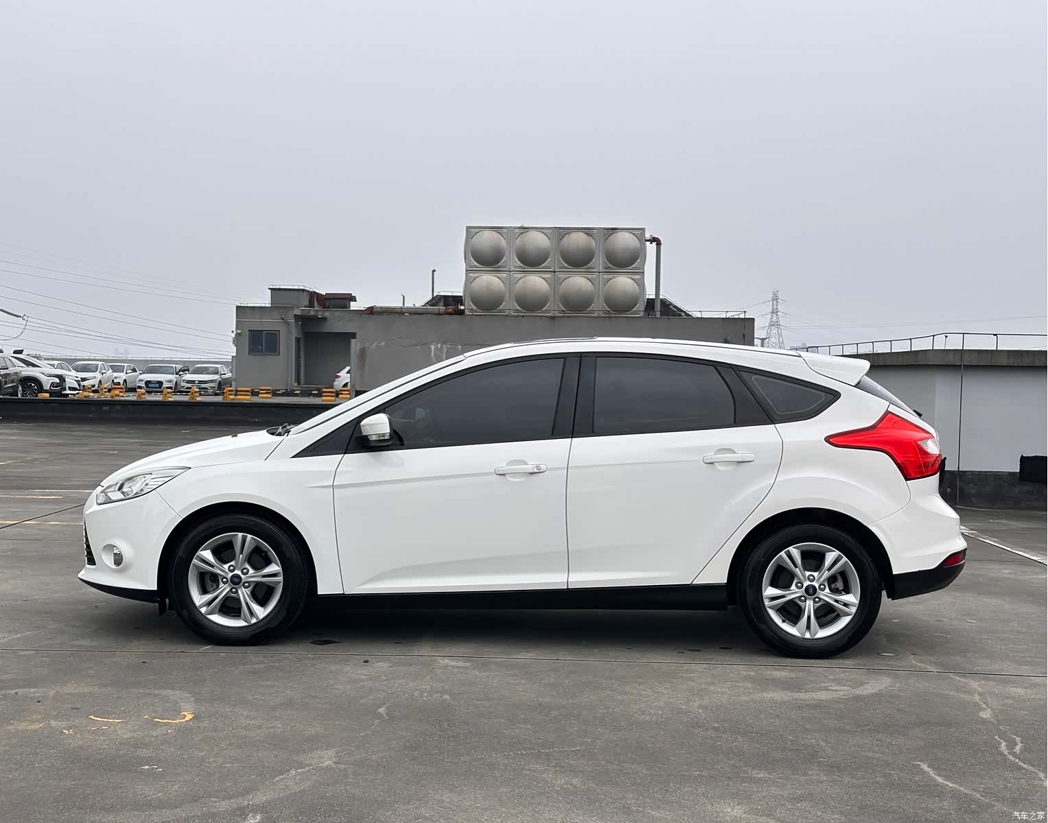 Ford Focus, 2014 4