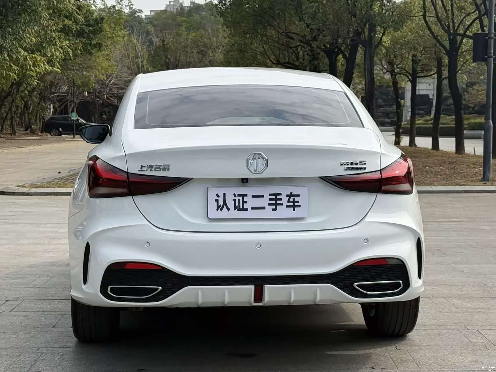 MG MG5, 2025 13