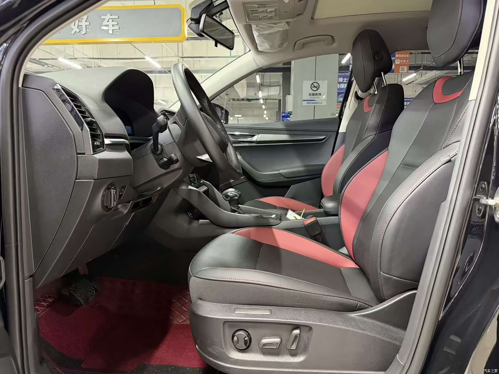 Skoda Karoq, 2022 все фото