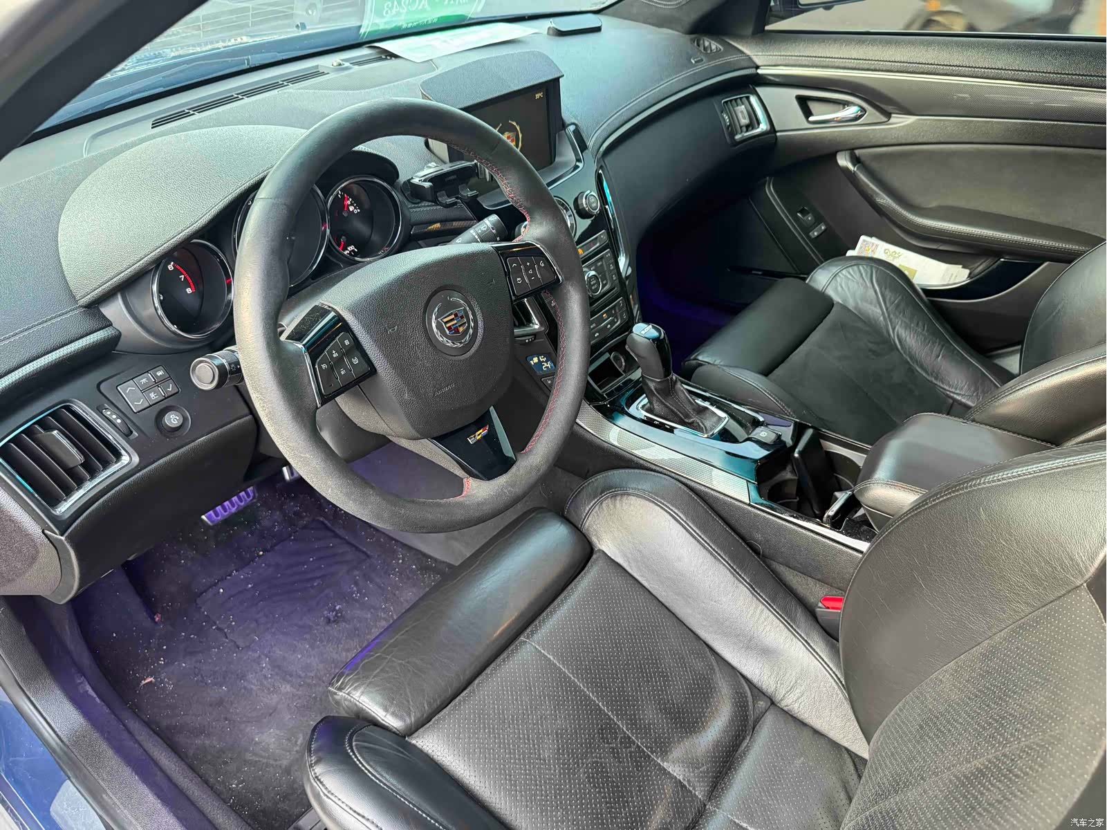 Cadillac CTS, 2010 10