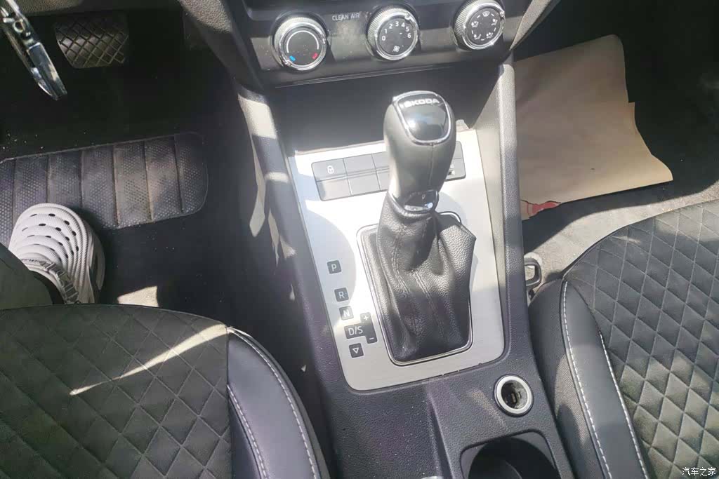 Skoda Octavia, 2017 16