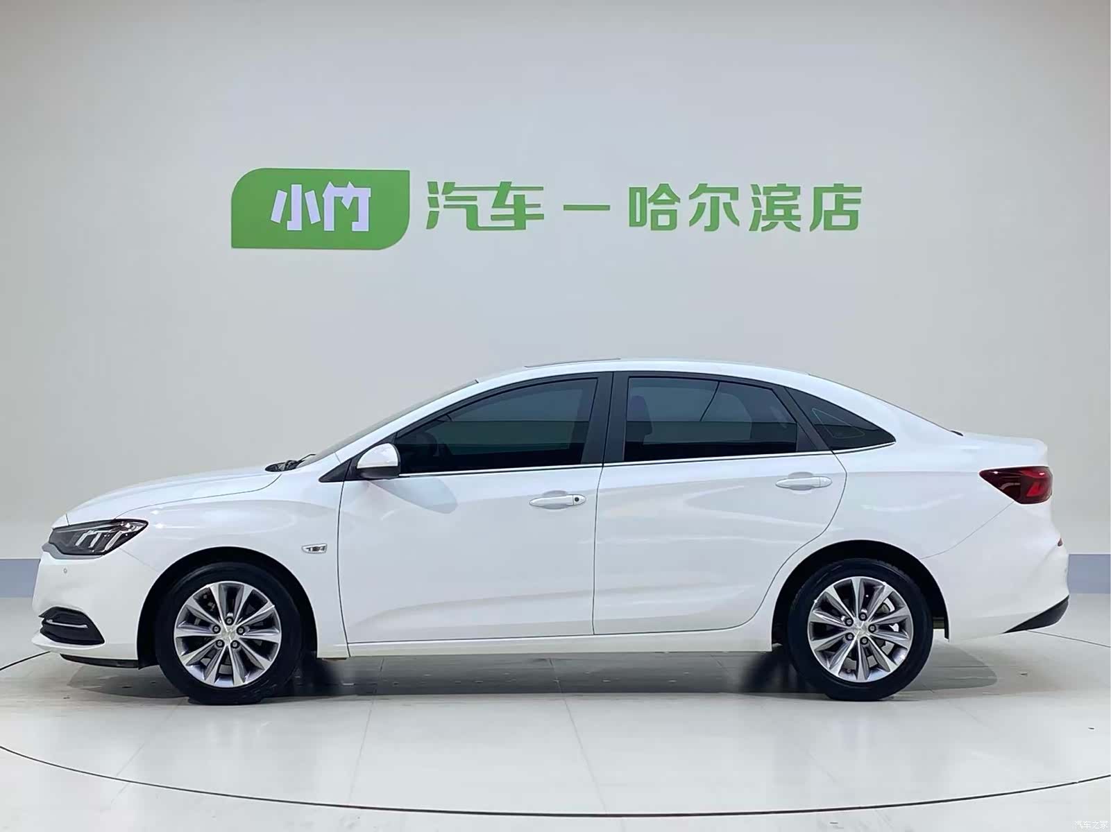 Chevrolet 320, 2022 3