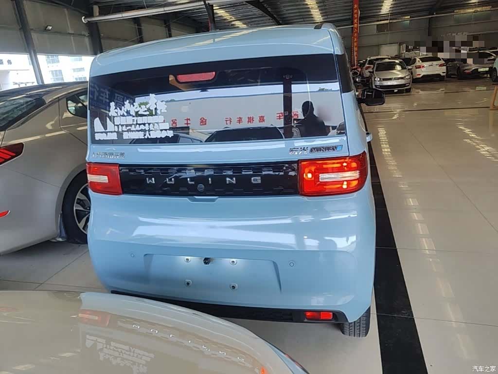 Wuling MINIEV, 2021 6