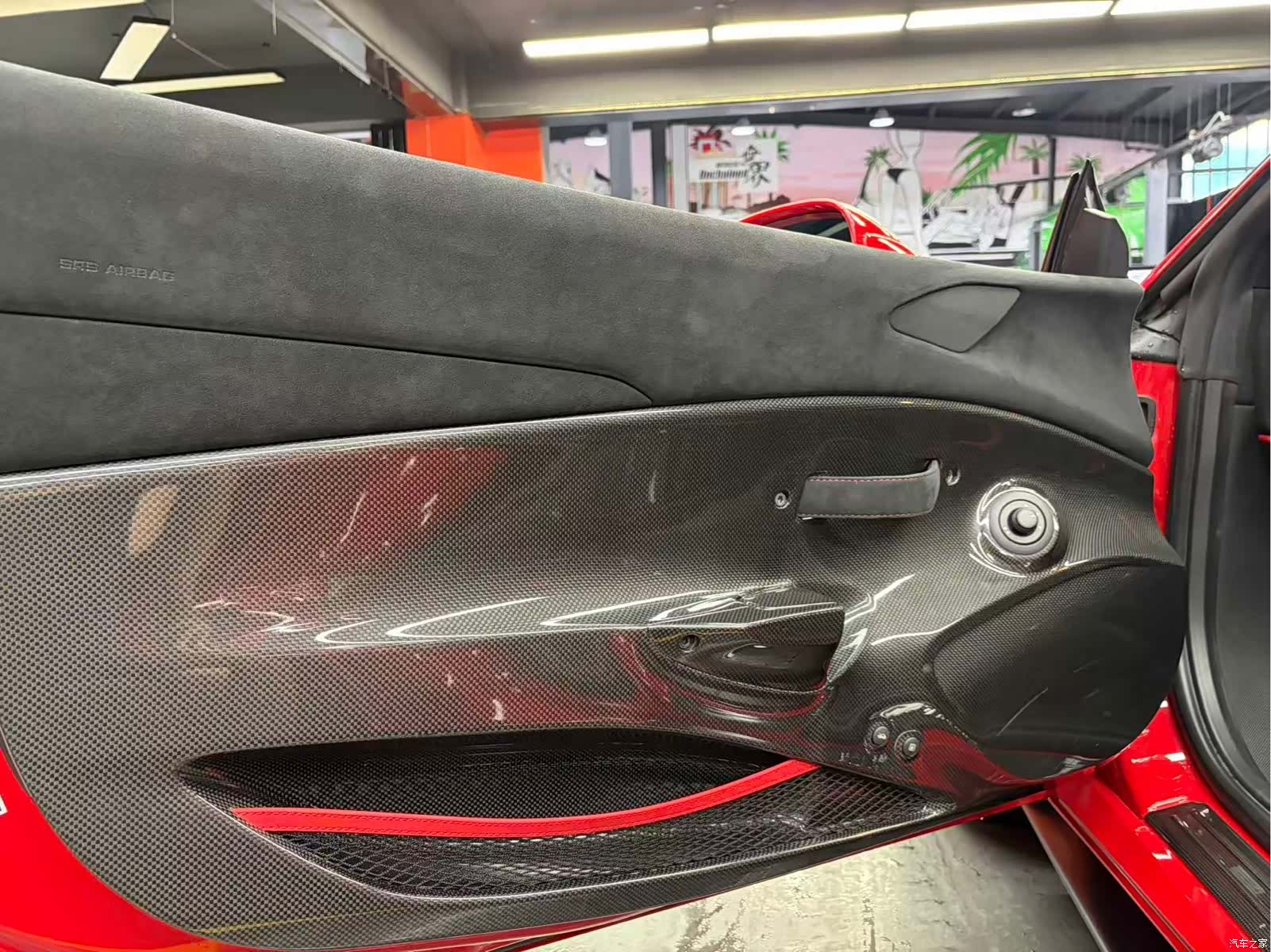 Ferrari 488, 2020 26