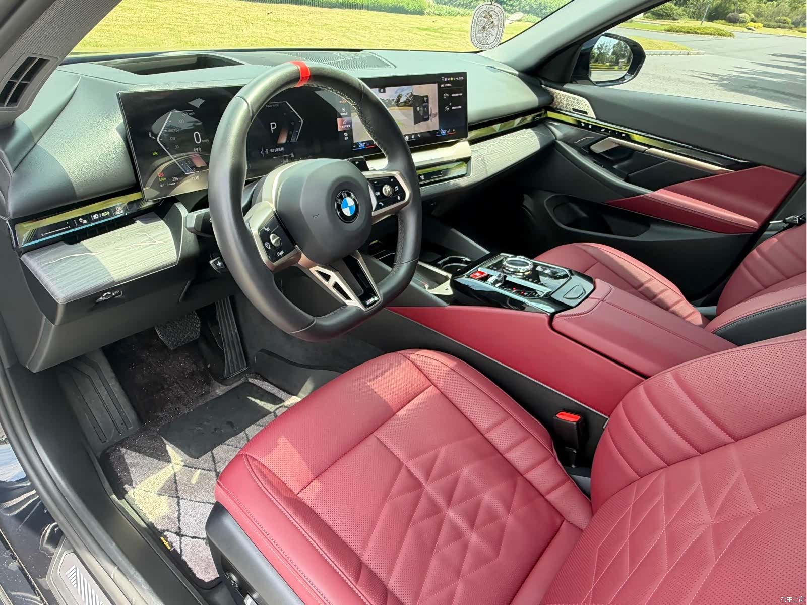 BMW 5 Series, 2024 7