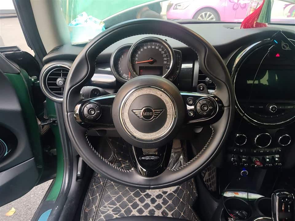 MINI MINI