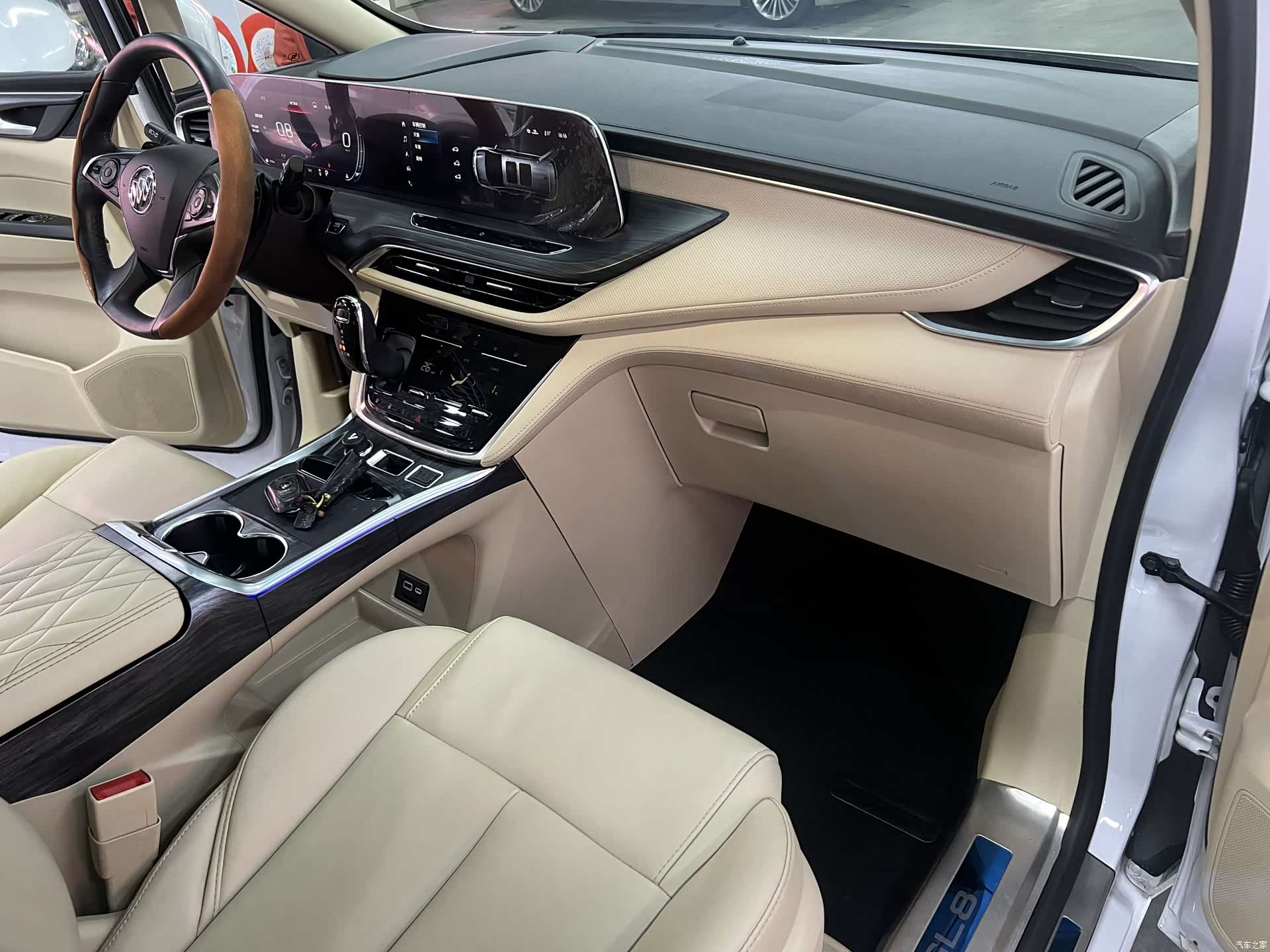 Buick GL8, 2023 9