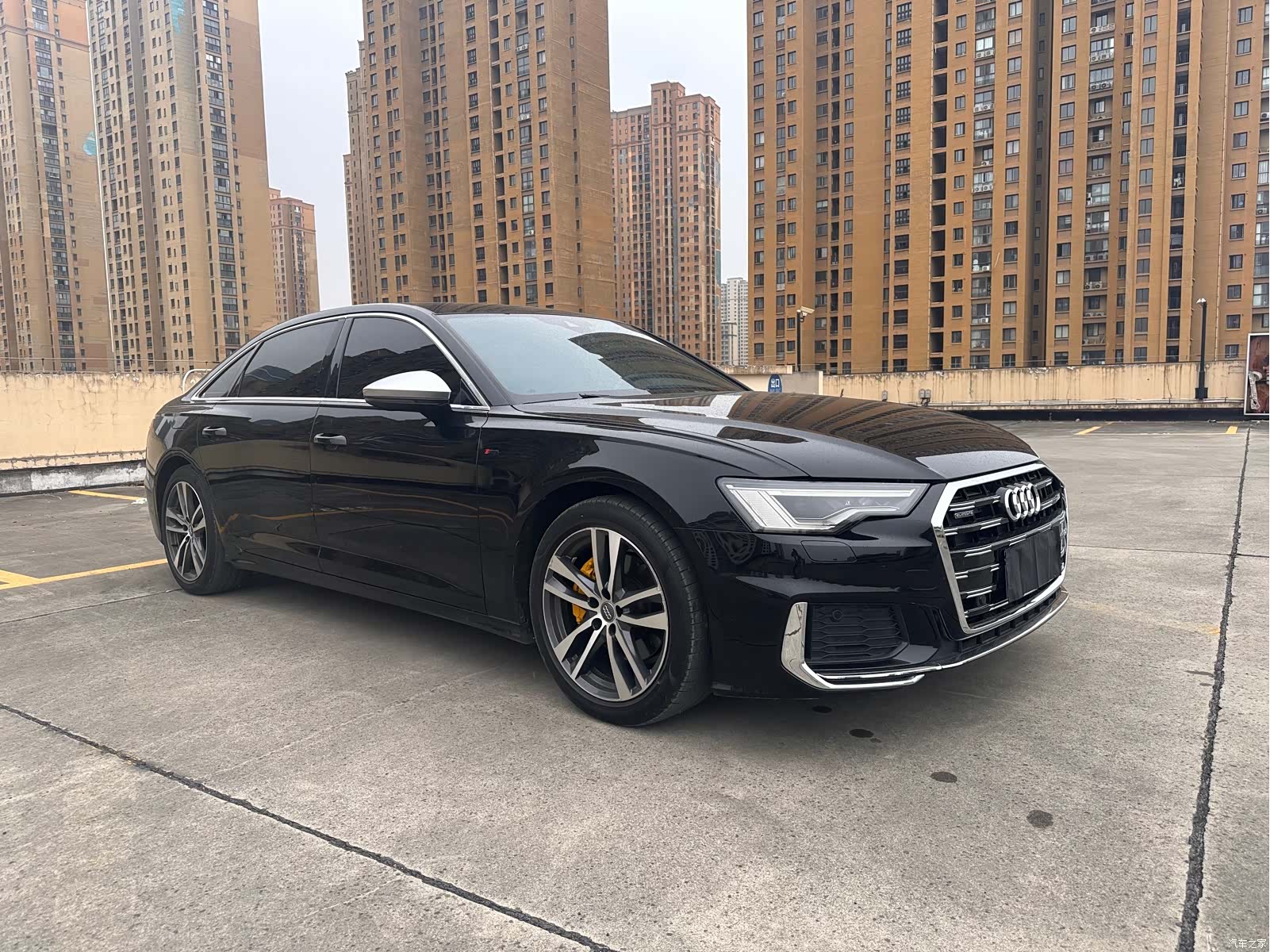 Audi A6L, 2021 3