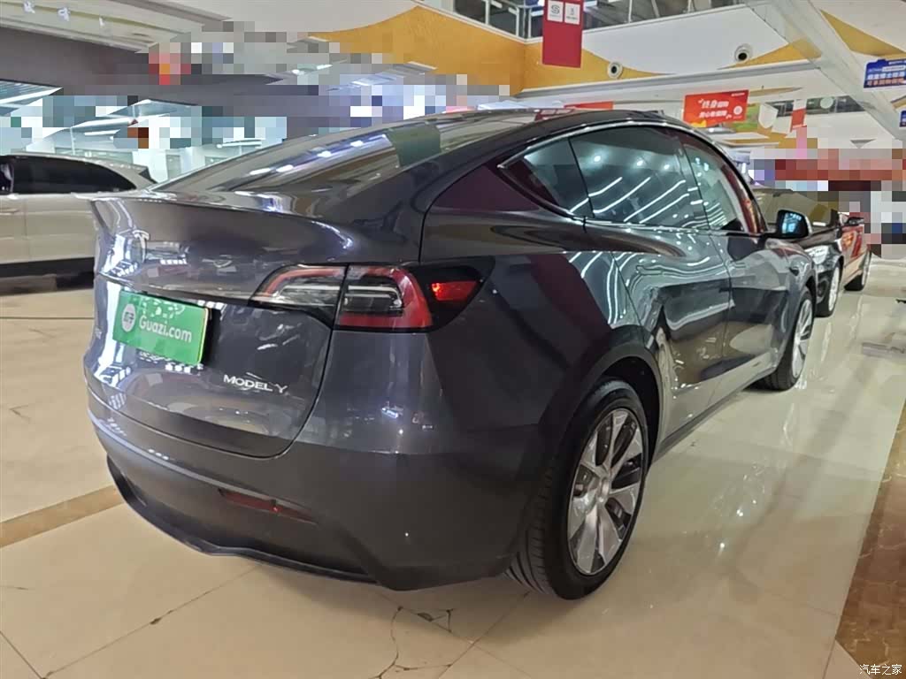 Tesla Model Y, 2022 7