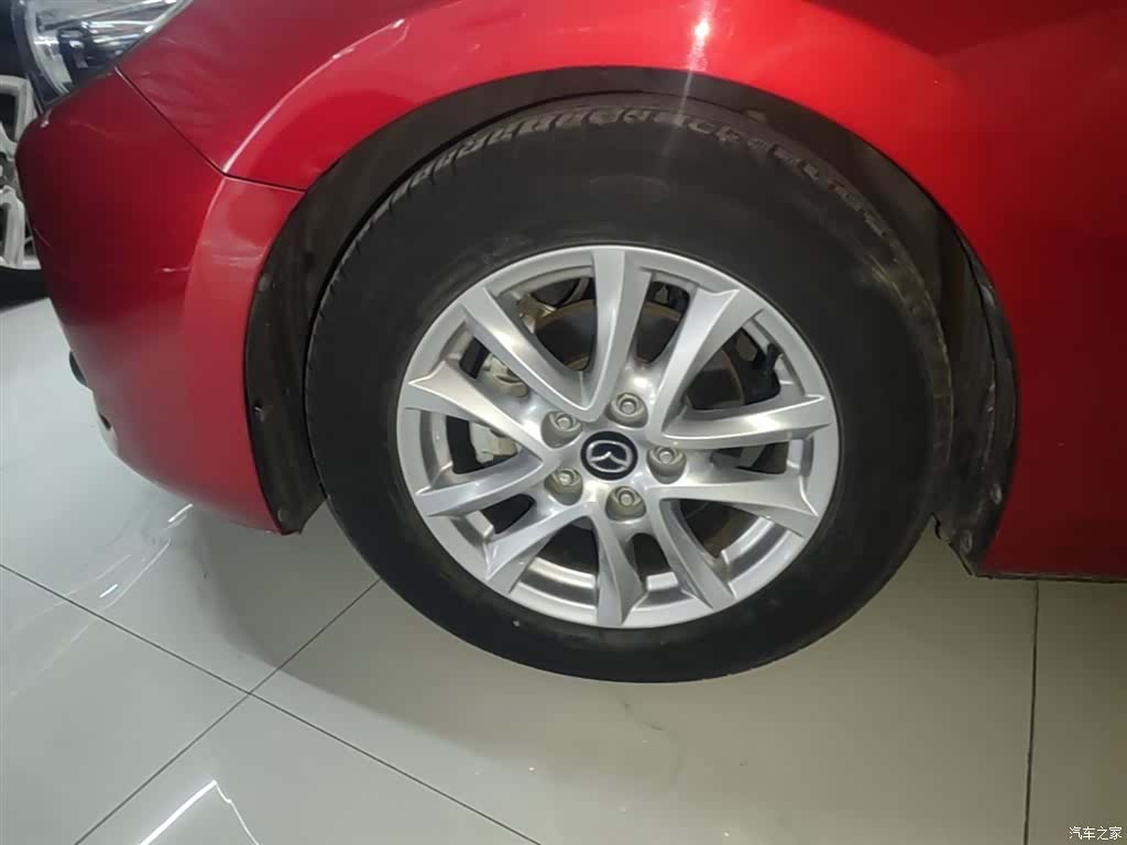 Mazda Mazda3, 2018 23
