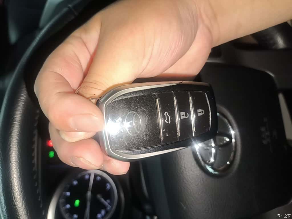 Toyota Prado, 2017 9