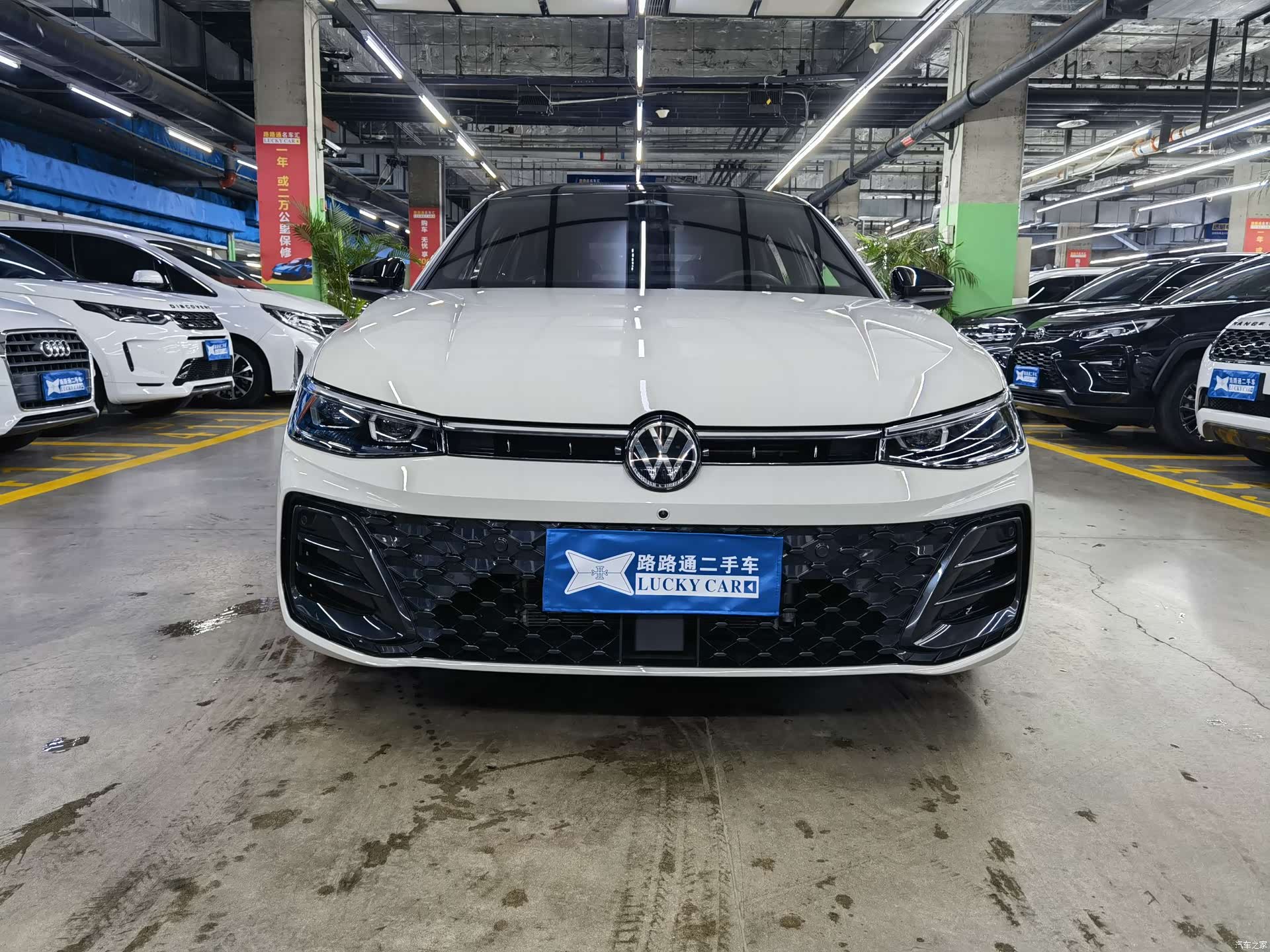 Volkswagen Passat, 2024 2