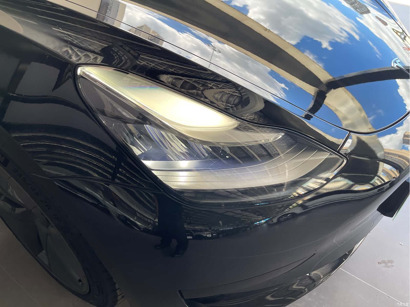 Tesla Model 3, 2020 30
