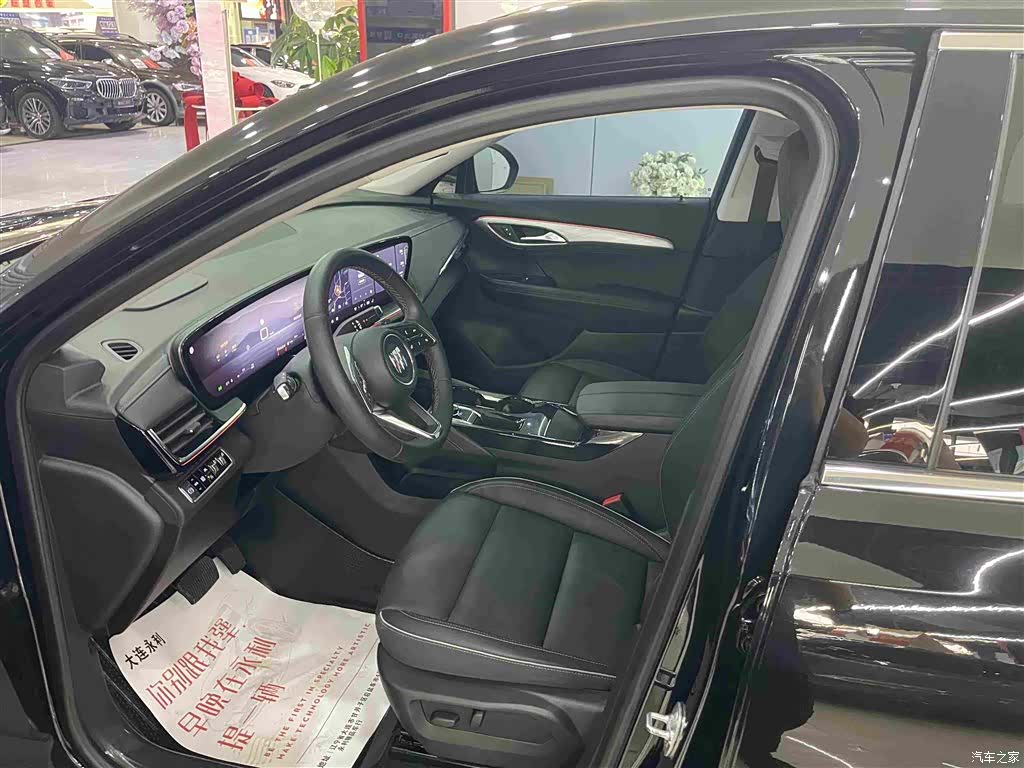 Buick Envision Plus, 2025 10