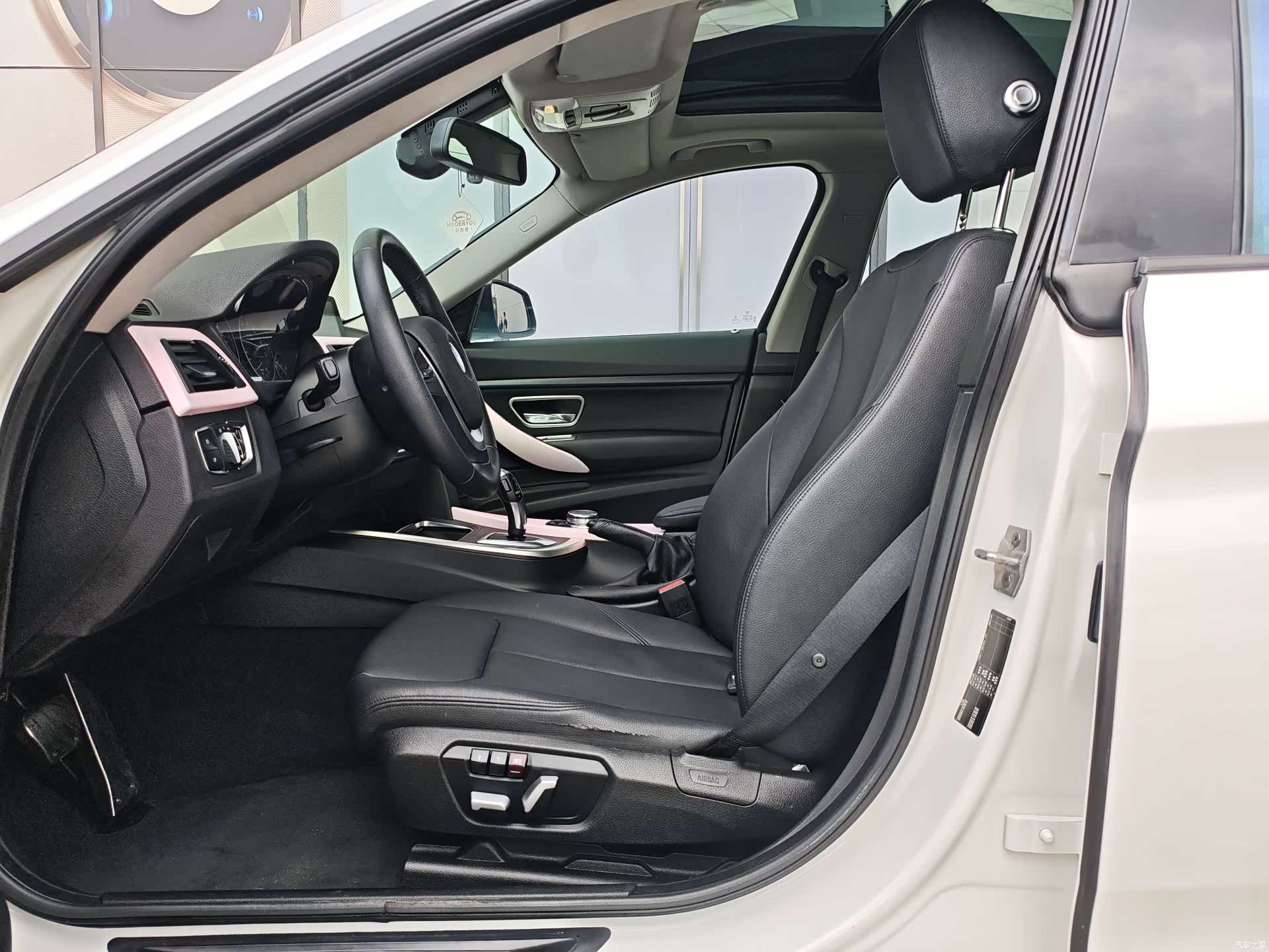 BMW 3 Series, 2016 все фото