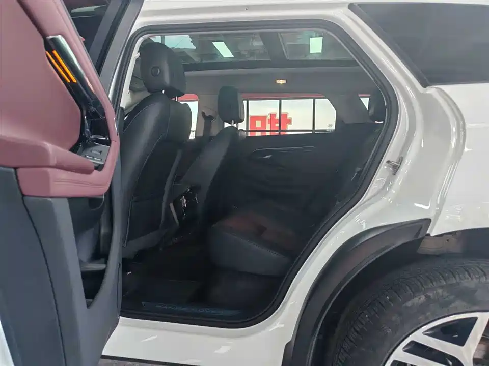 Land Rover Range Rover Aurora