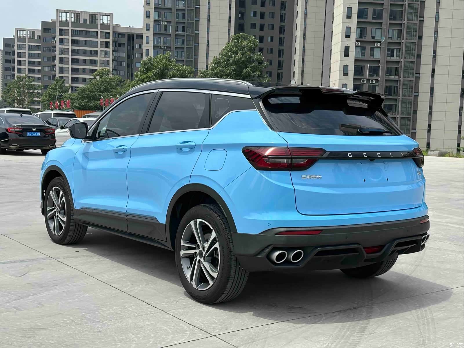 Geely Coolray, 2021 4
