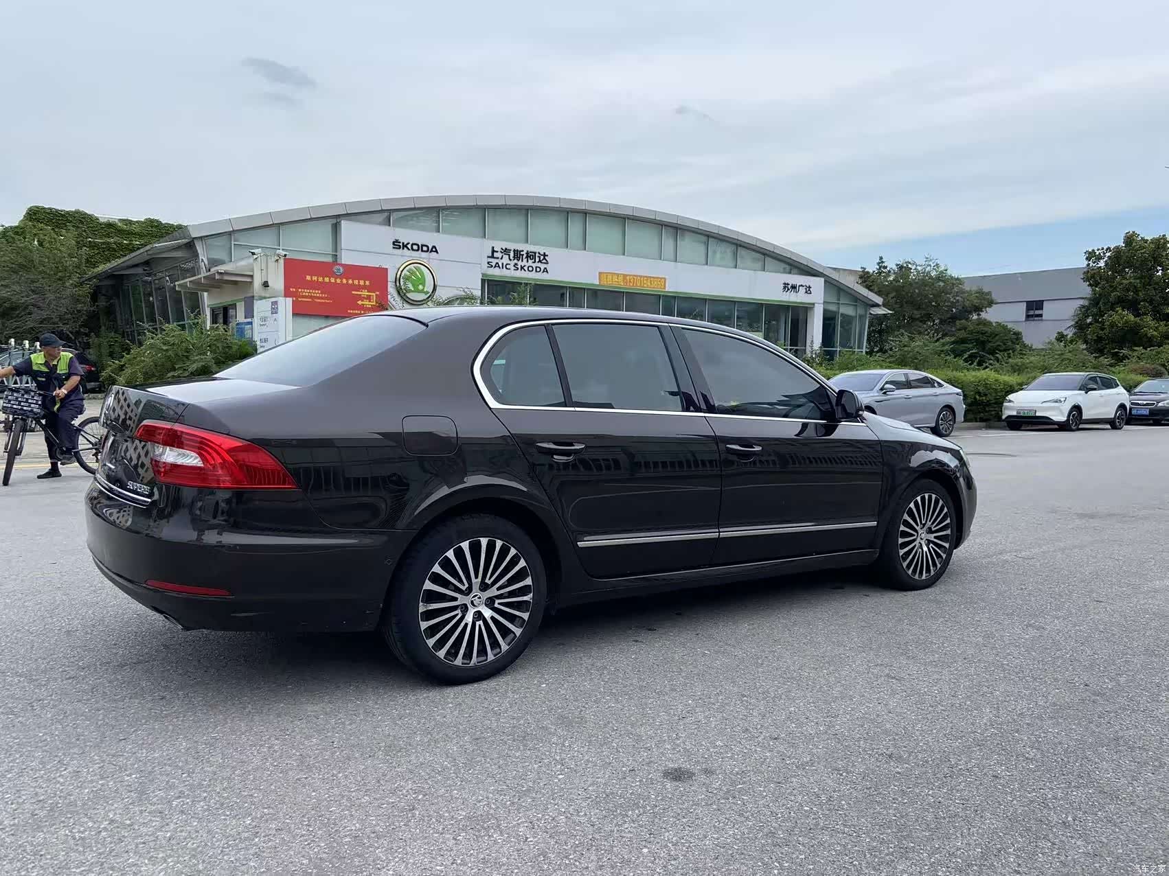 Skoda Superb, 2014 4