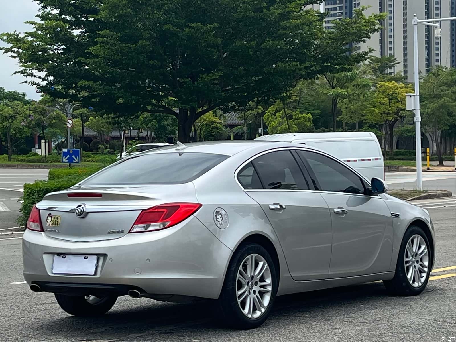 Buick Regal, 2009 9