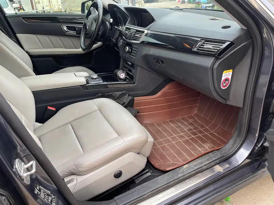 Mercedes-Benz E-class Mercedes-Benz E-class