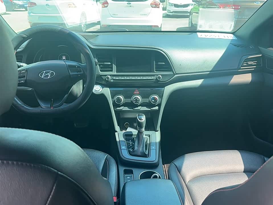 Hyundai Lead Hyundai Lead