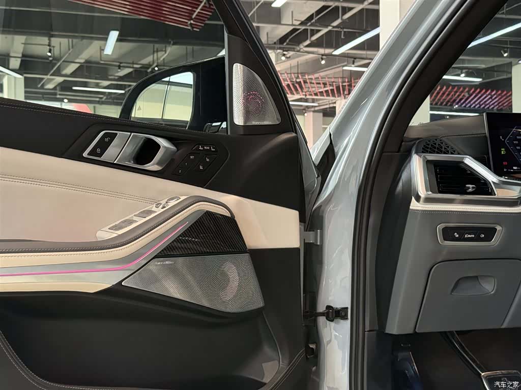 BMW X7, 2023 7