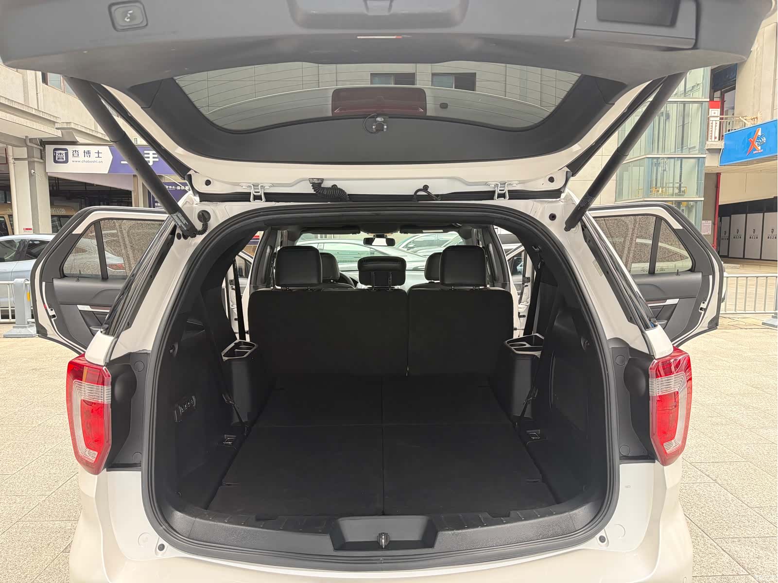 Ford Explorer, 2018 31