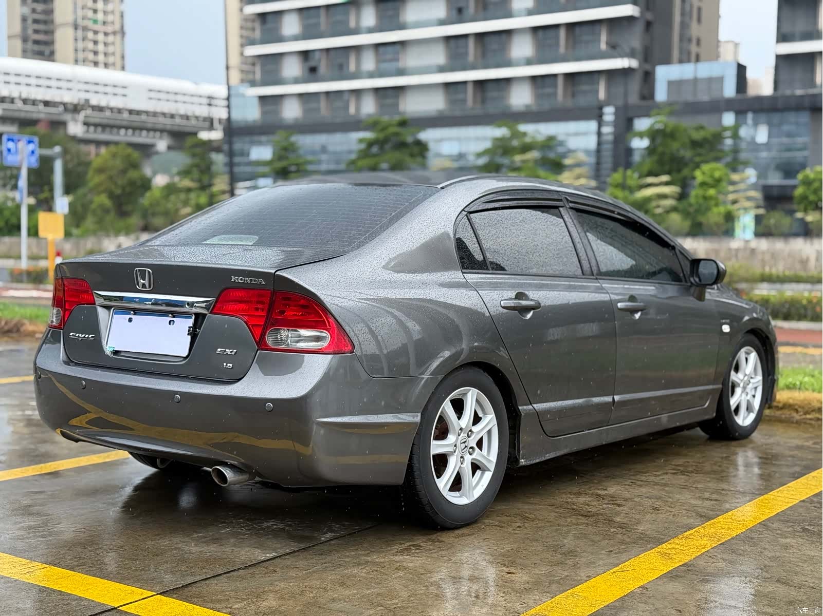Honda Civic, 2011 7